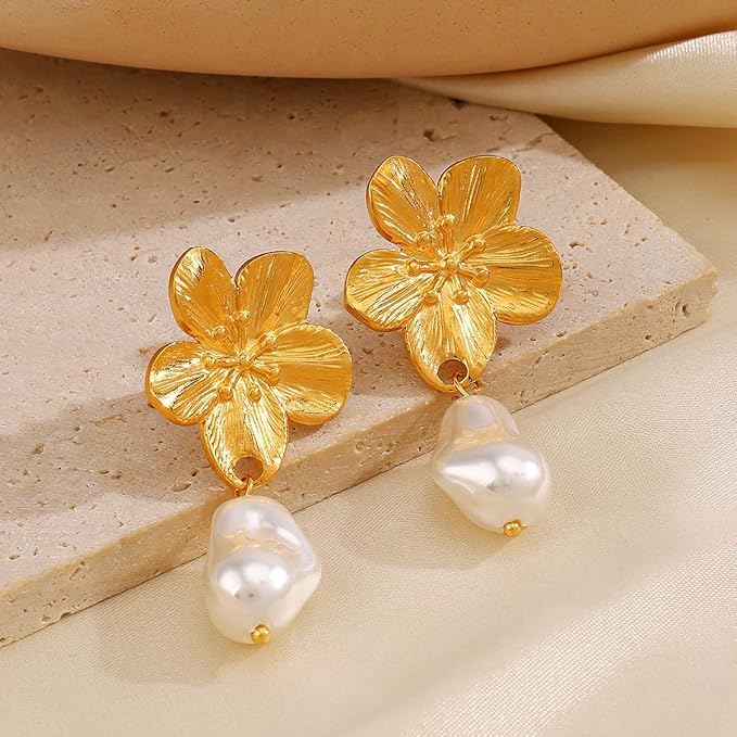 Blooming Flower Pearl Earrings